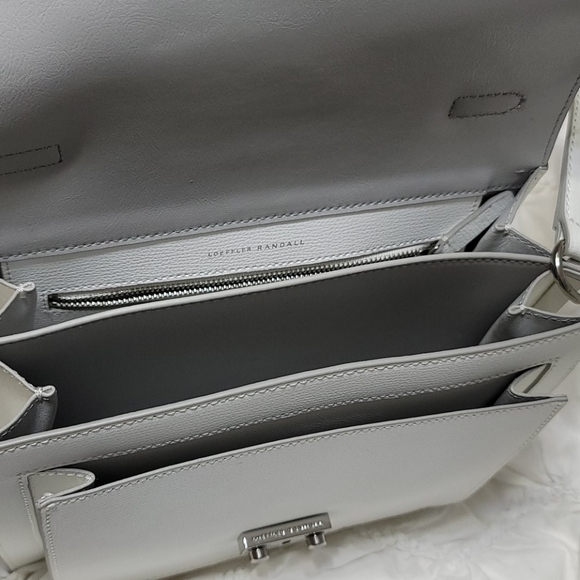 NWT! Loeffler Randall minimal rider shoulder bag - Picture 12 of 15
